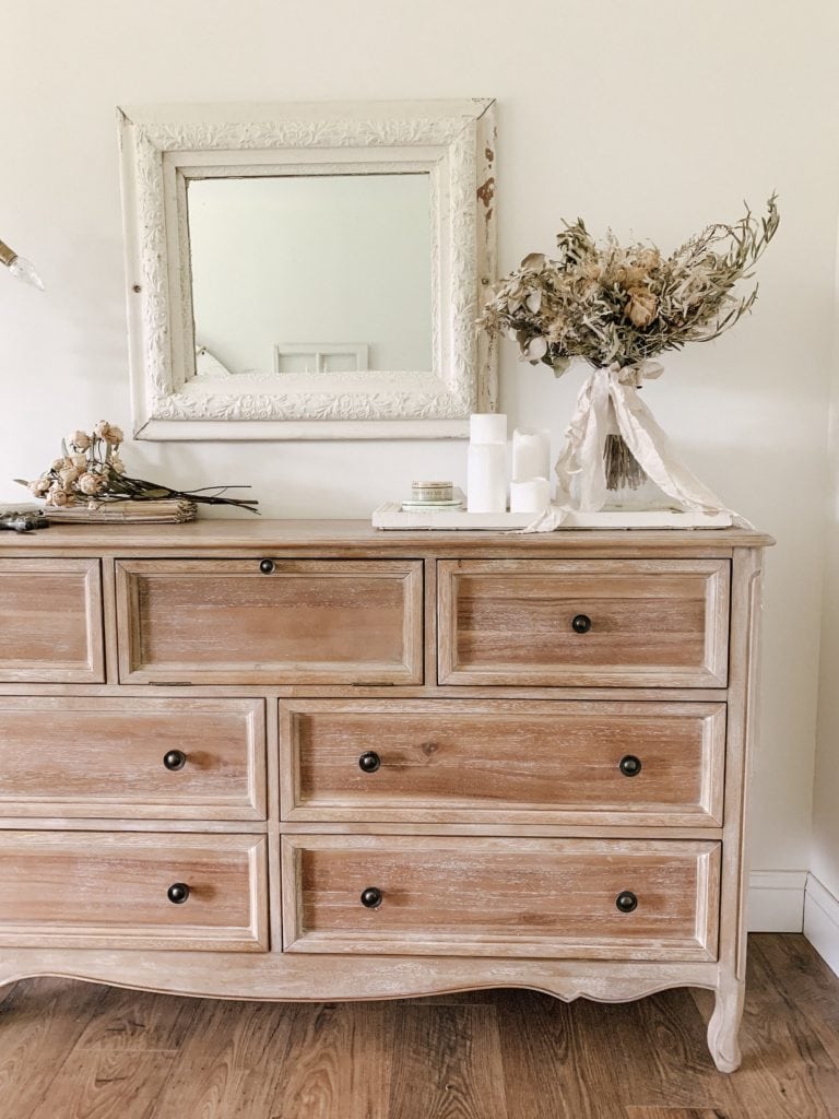 how to decorate a dresser