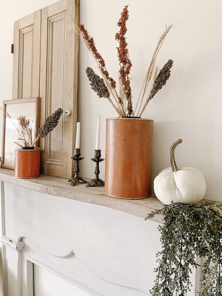 easy thrifted fall mantle decor in farmhouse bedroom