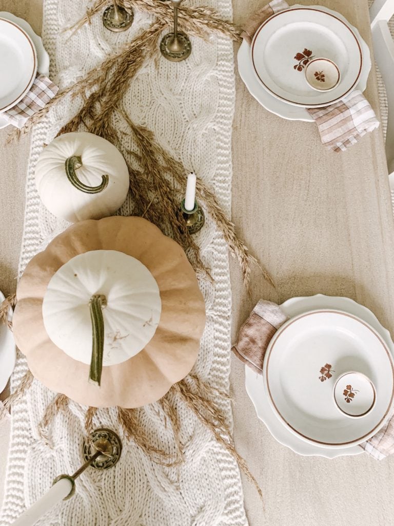 thanksgiving table setup inspiration using pumpkins and wheat