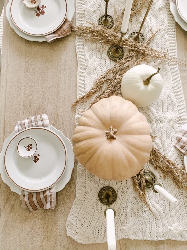 neutral thanksgiving inspiration using muted colored pumpkins