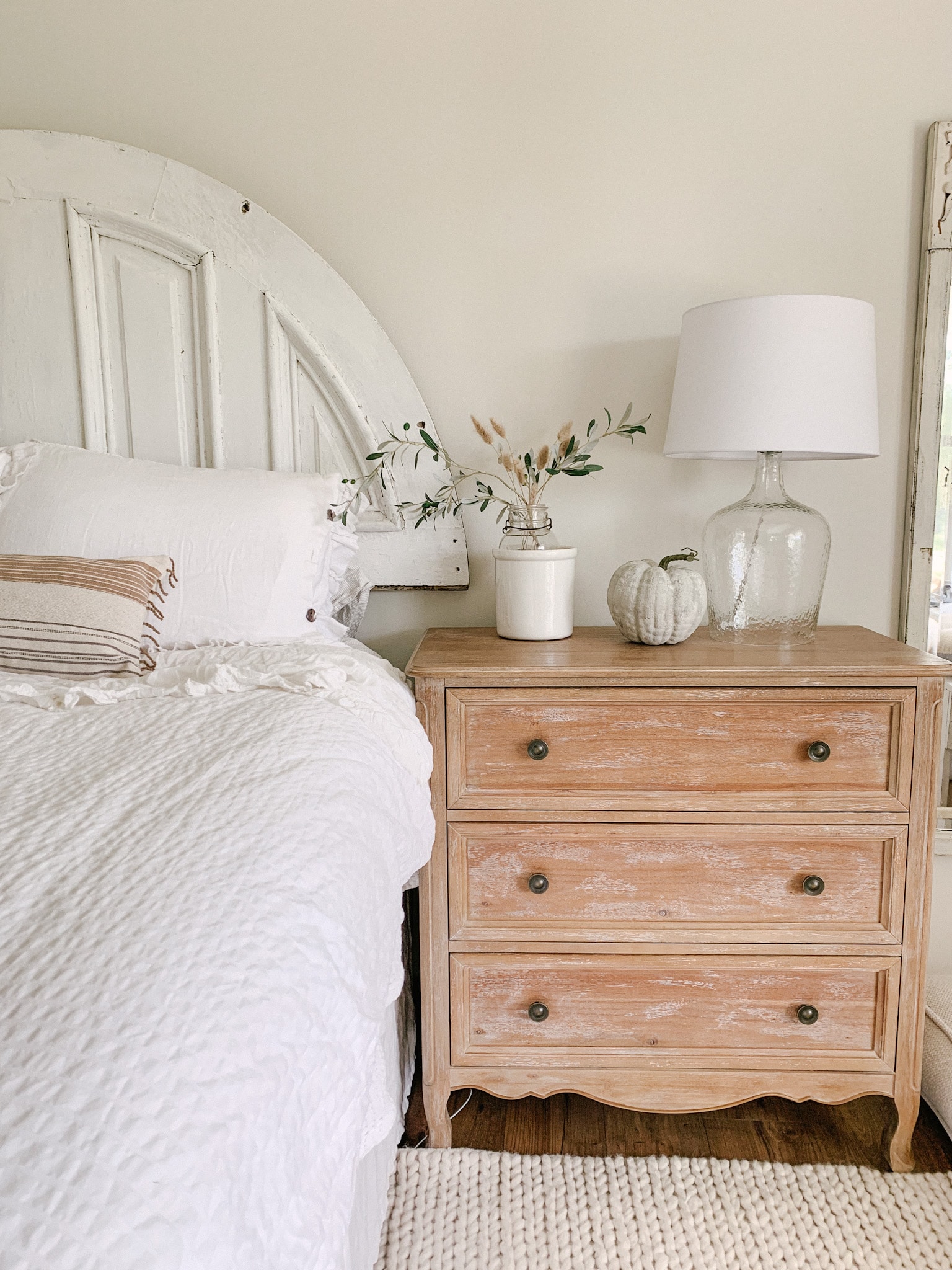 transitioning your home from summer to fall subtly
