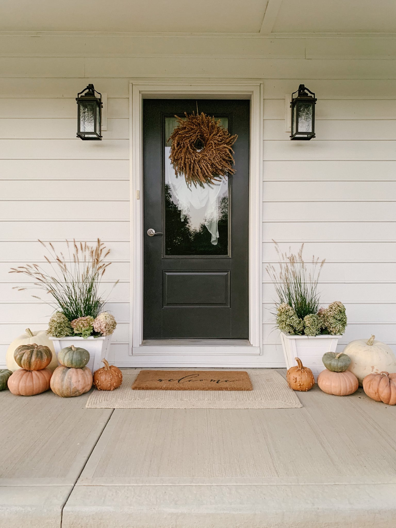 fall front porch decor without mums